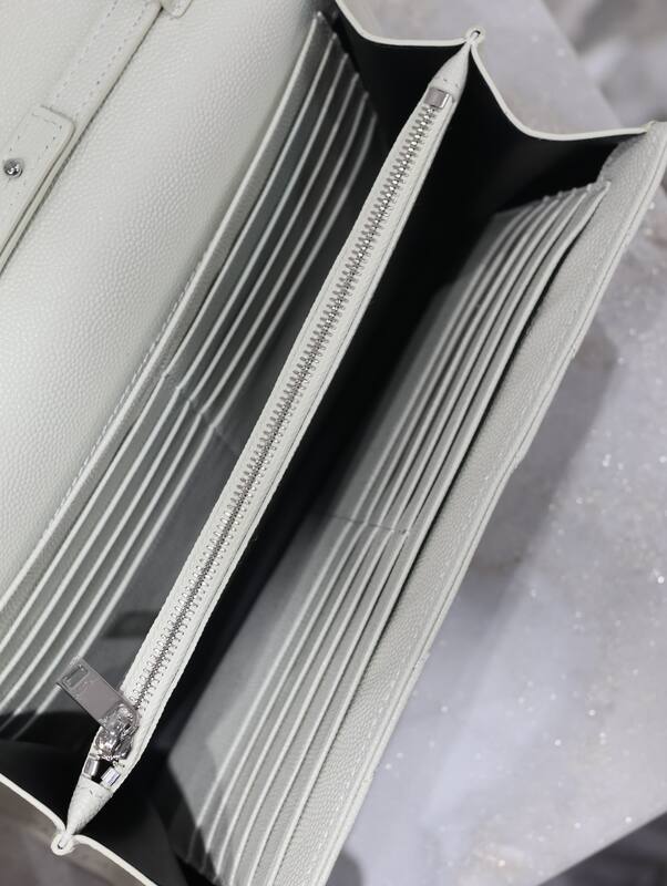 Saint Laurent White everyday — 1:1 Replica