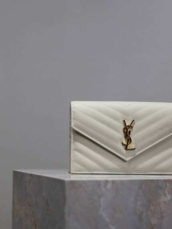 Saint Laurent White everyday — Top Quality Replica
