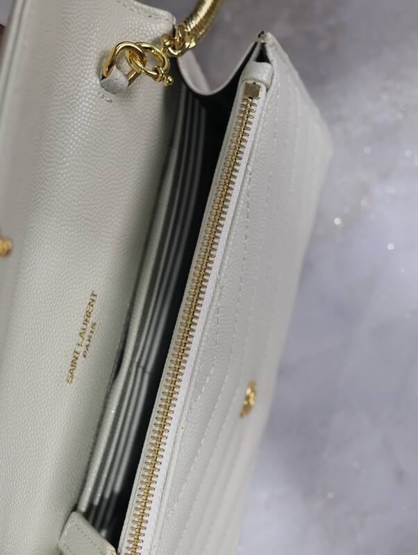 Saint Laurent White everyday — Top Quality Replica