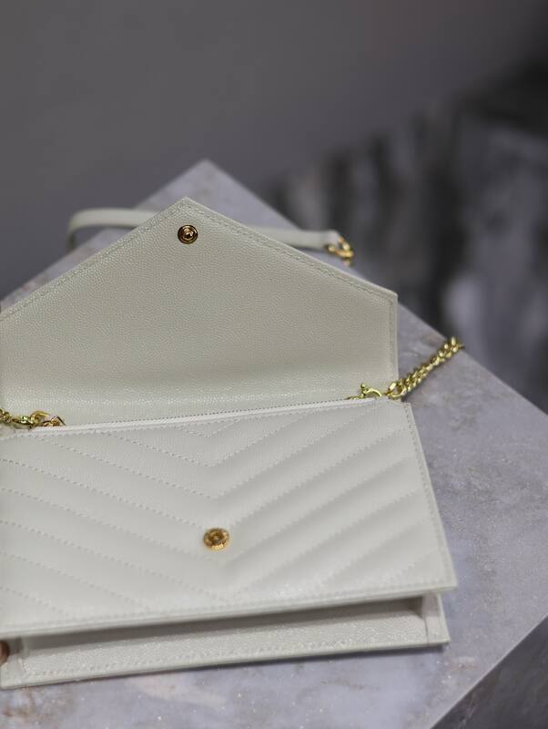 Saint Laurent White everyday — Top Quality Replica