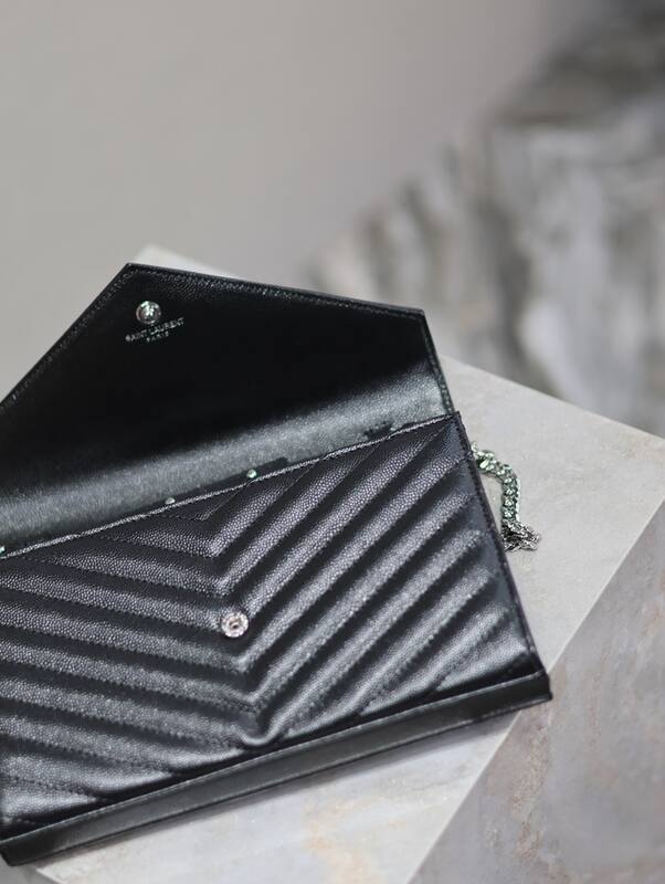 Saint Laurent Black everyday — Top Quality Replica