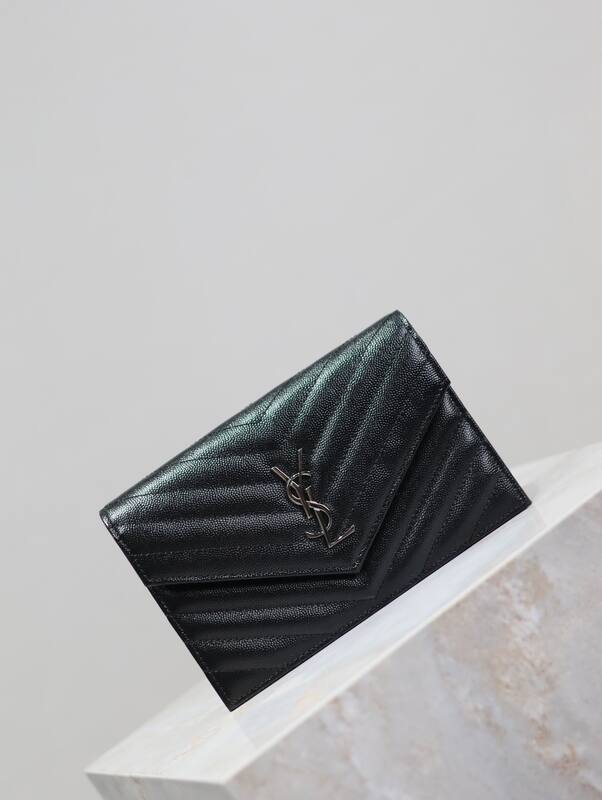 Saint Laurent Caviar everyday — Top Quality Replica