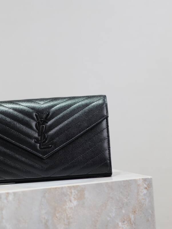 Saint Laurent Black everyday — Premium Replica