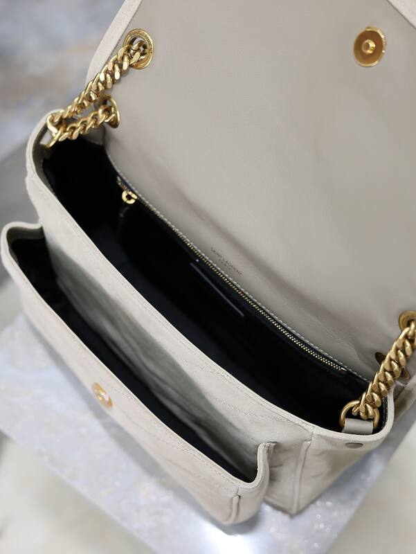 Saint Laurent Gray everyday — Premium Replica