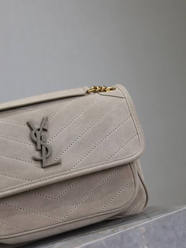 Saint Laurent Gray everyday — Premium Replica