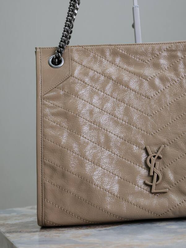 Saint Laurent everyday — Top Quality Replica