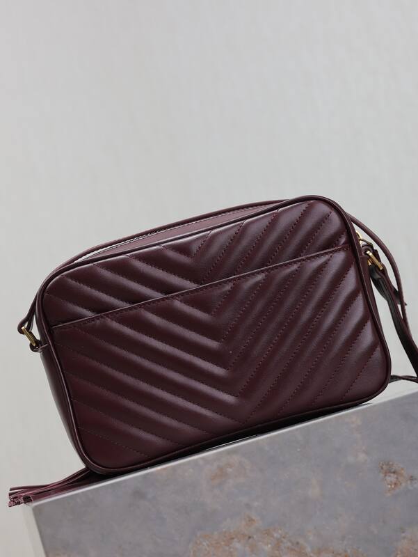 Saint Laurent Red everyday — 1:1 Replica