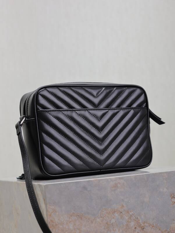 Saint Laurent Black everyday — Top Quality Replica