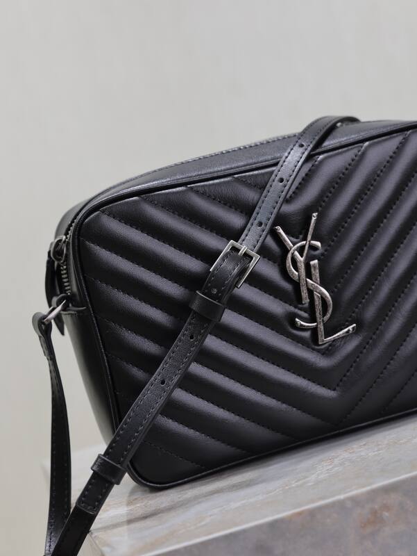 Saint Laurent Black everyday — Top Quality Replica