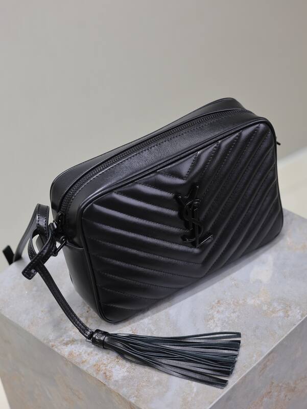 Saint Laurent Black everyday — AAA Quality Replica