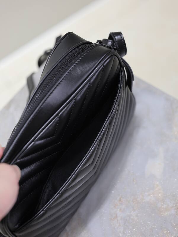 Saint Laurent Black everyday — AAA Quality Replica