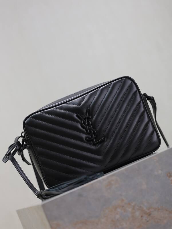 Saint Laurent Black everyday — AAA Quality Replica