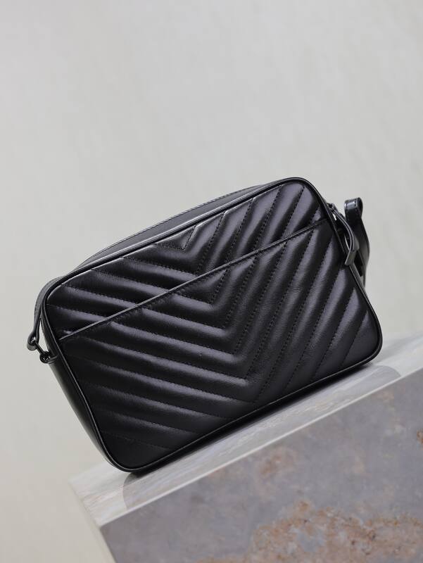 Saint Laurent Black everyday — AAA Quality Replica