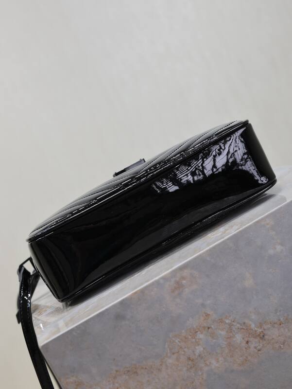 Saint Laurent Black everyday — Premium Replica