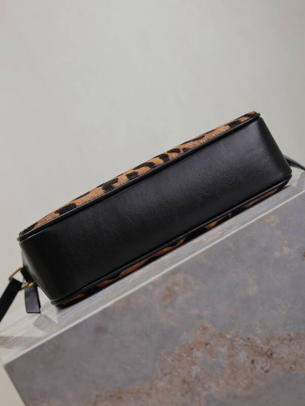 Saint Laurent everyday — 1:1 Replica