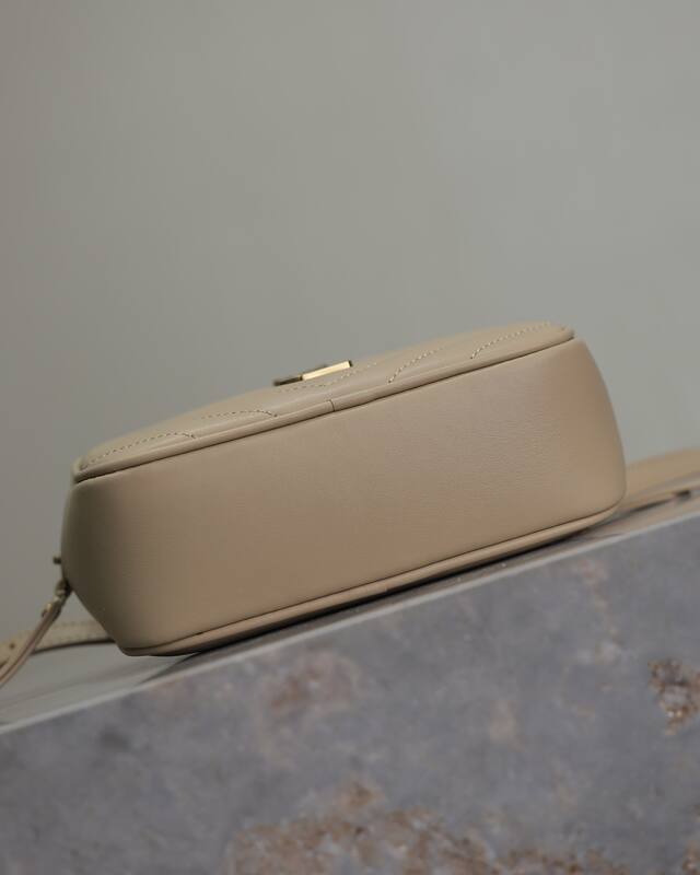 Saint Laurent Gold everyday — Premium Replica