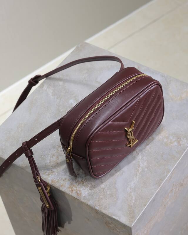 Saint Laurent Red everyday — Premium Replica