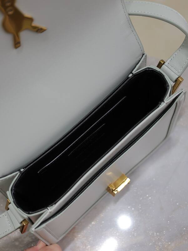 Saint Laurent Green everyday — Top Quality Replica