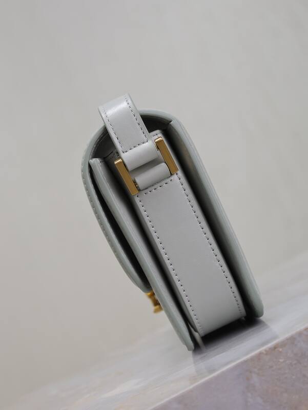 Saint Laurent Green everyday — Top Quality Replica