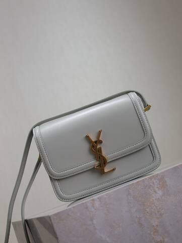 Saint Laurent Green everyday Top Quality Replica