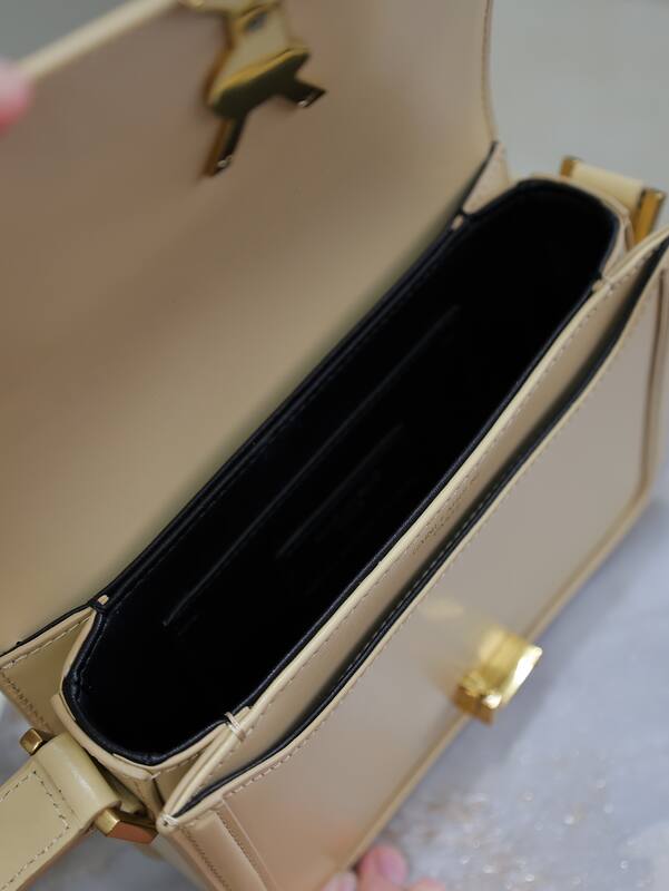 Saint Laurent everyday — AAA Quality Replica