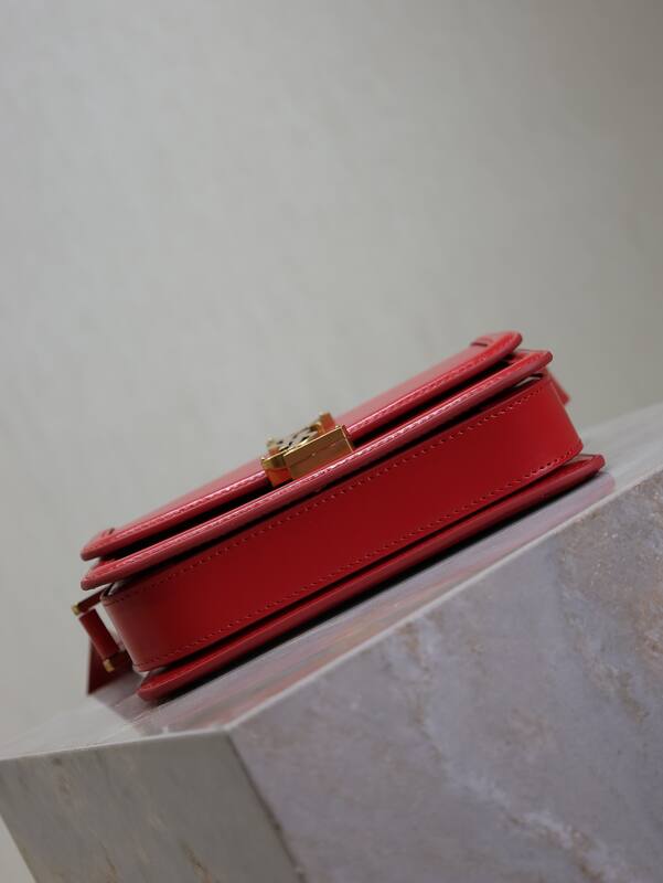 Saint Laurent Red everyday — 1:1 Replica