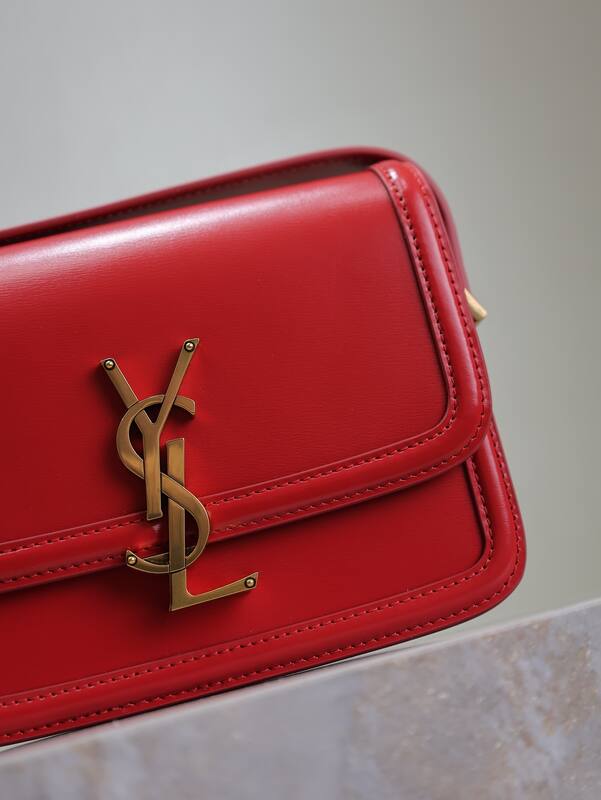 Saint Laurent Red everyday — 1:1 Replica