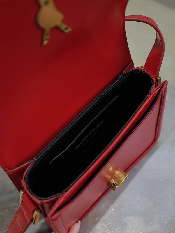 Saint Laurent Red everyday — 1:1 Replica
