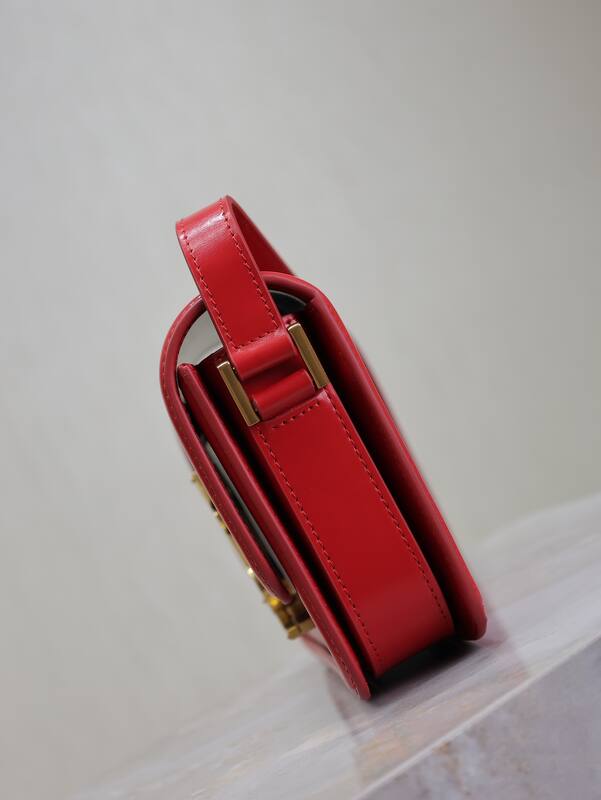 Saint Laurent Red everyday — 1:1 Replica