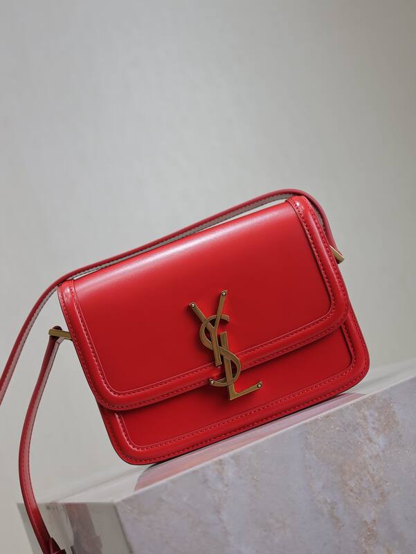 Saint Laurent Red everyday — 1:1 Replica
