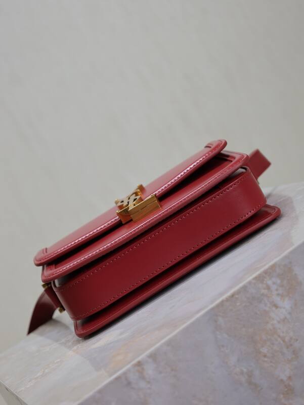 Saint Laurent everyday — Premium Replica