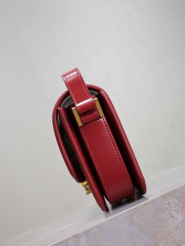 Saint Laurent everyday — Premium Replica