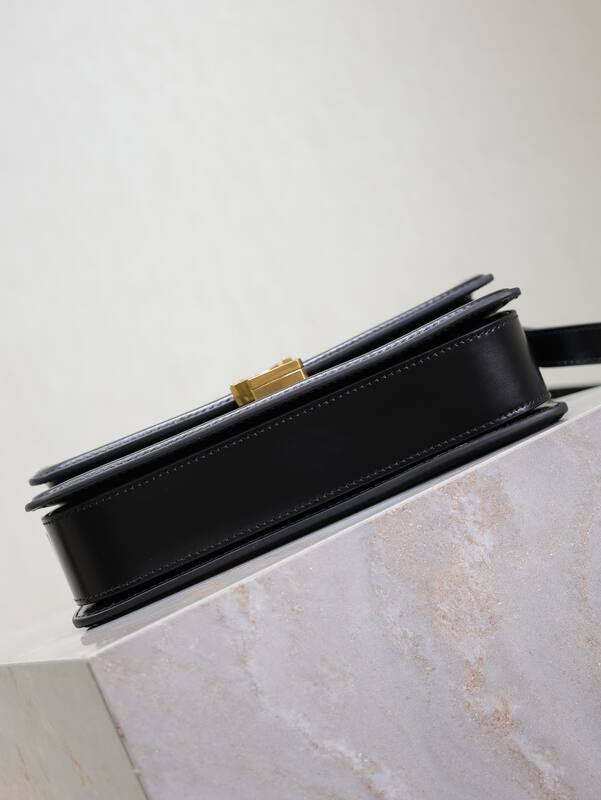 Saint Laurent Black everyday — Premium Replica
