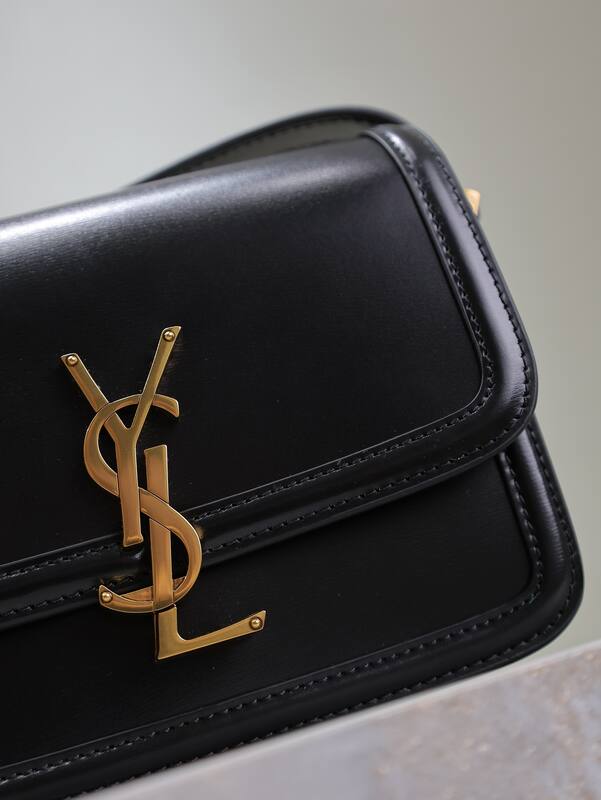 Saint Laurent Black everyday — Top Quality Replica