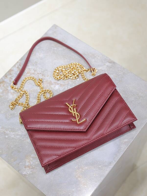 Saint Laurent Red everyday — Premium Replica