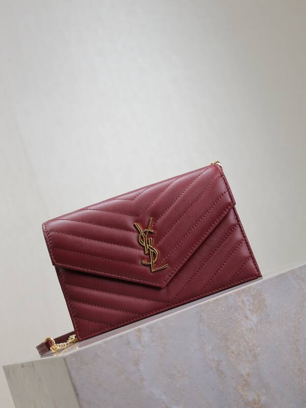 Saint Laurent Red everyday — Premium Replica