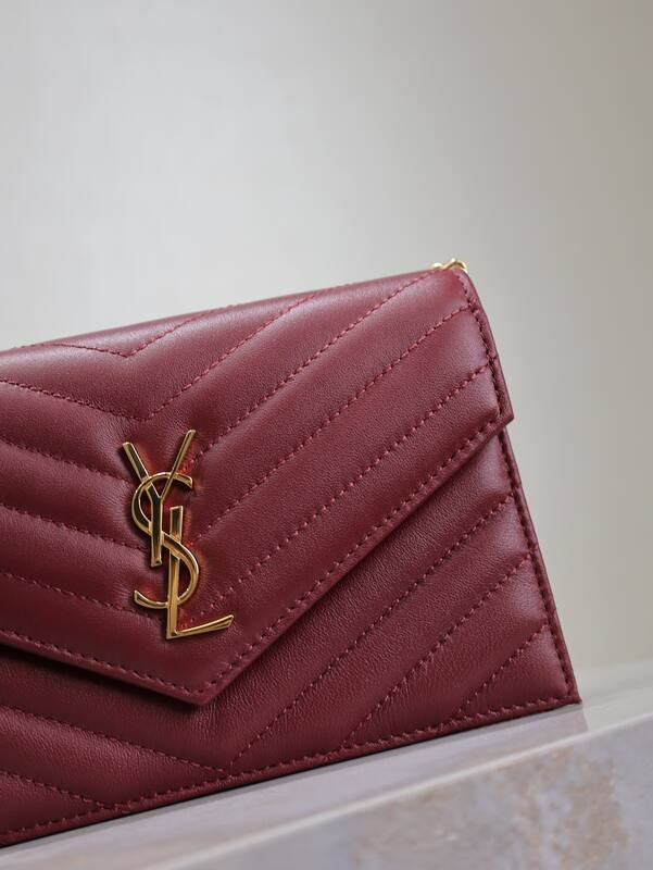 Saint Laurent Red everyday — Premium Replica