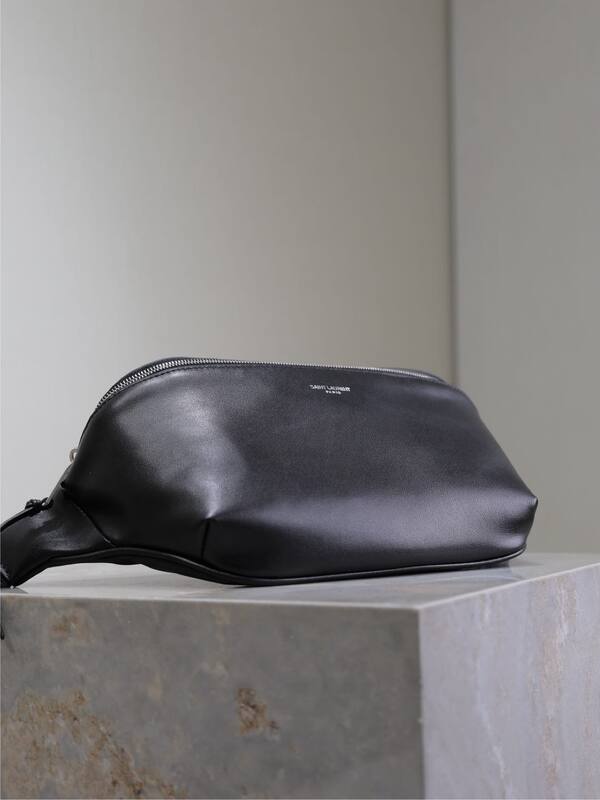 Saint Laurent Black everyday — Premium Replica