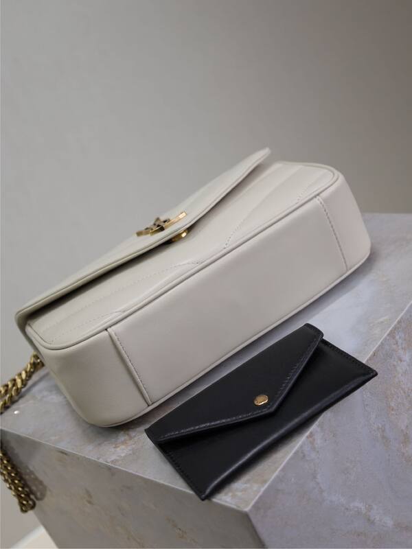 Saint Laurent White everyday — Top Quality Replica