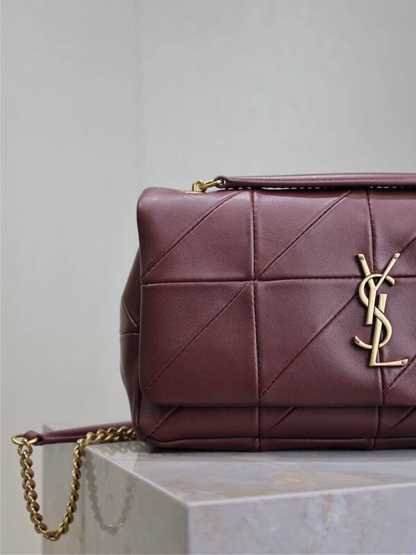 Saint Laurent Red everyday — 1:1 Replica