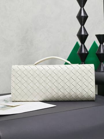 Bottega Veneta White shoulder bag AAA Quality Replica