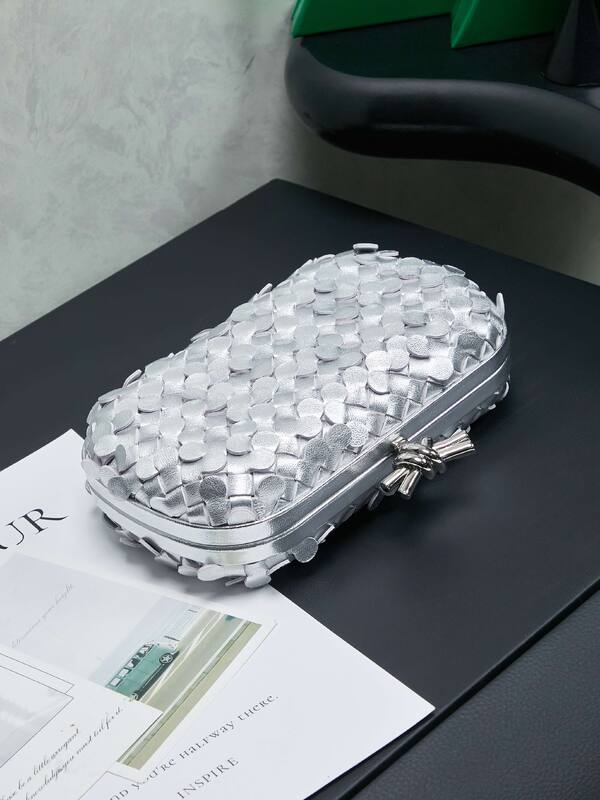 Bottega Veneta Silver shoulder bag — 1:1 Replica