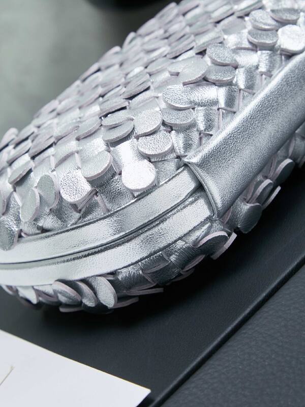 Bottega Veneta Silver shoulder bag — 1:1 Replica