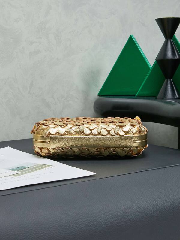 Bottega Veneta Gold shoulder bag — Premium Replica