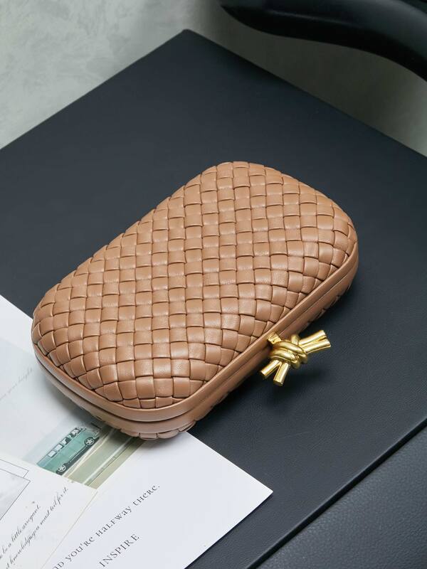 Bottega Veneta Brown shoulder bag — Premium Replica