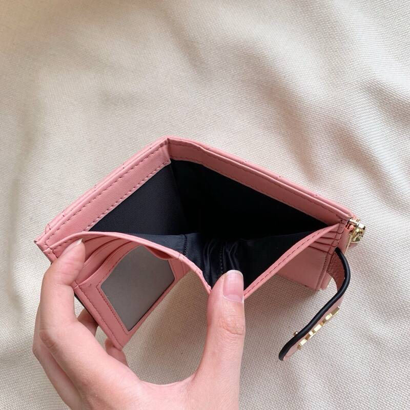 Yves Saint Laurent Pink everyday — Top Quality Replica