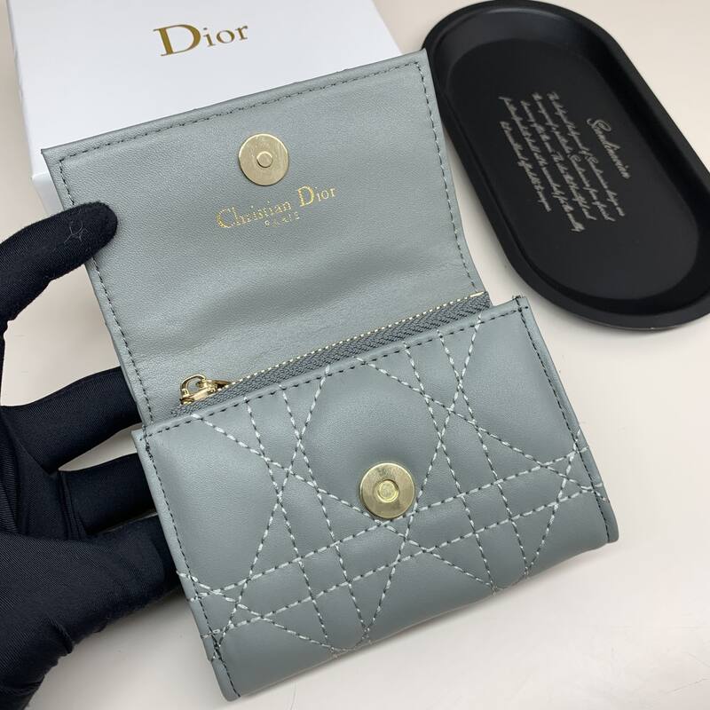 Dior Lady Light blue everyday — AAA Quality Replica