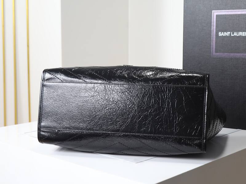 Saint Laurent Niki Shopping Tote Black crinkled leather — Premium Replica