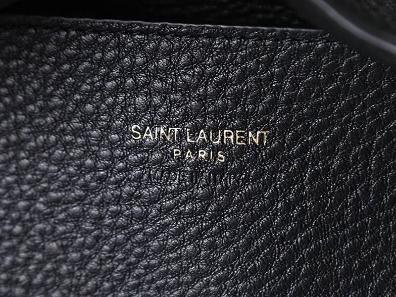 Saint Laurent Cabas Black grained leather shoulder — Top Quality Replica