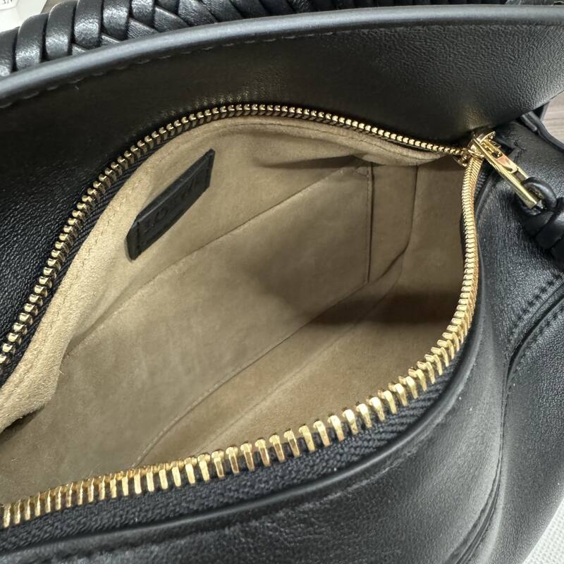 Loewe Black 25x18x10cm shoulder bag — 1:1 Replica